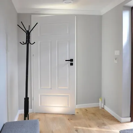 公寓 Apartament Bystrzyca Klodzka 比斯